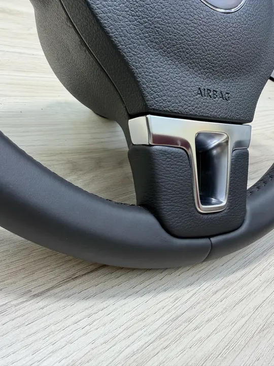 Перетяжка руля Volkswagen Multivan — после
